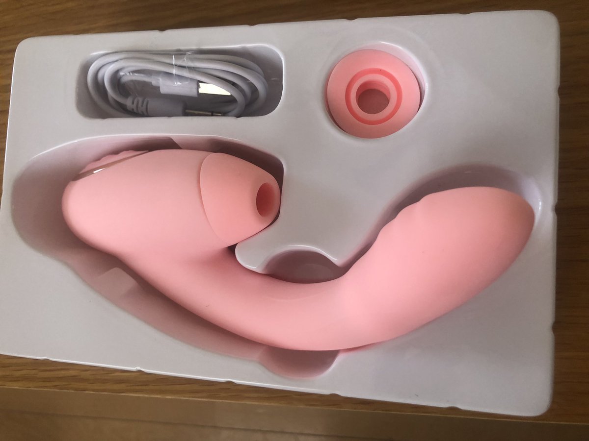 セフちゃん専用で買っちゃった。
吸うやつ！！
早速、今日使っちゃおうっと。
気持ち良くなってくれるかな。

良かったら、嫁の分も買ってあげようかな（笑）