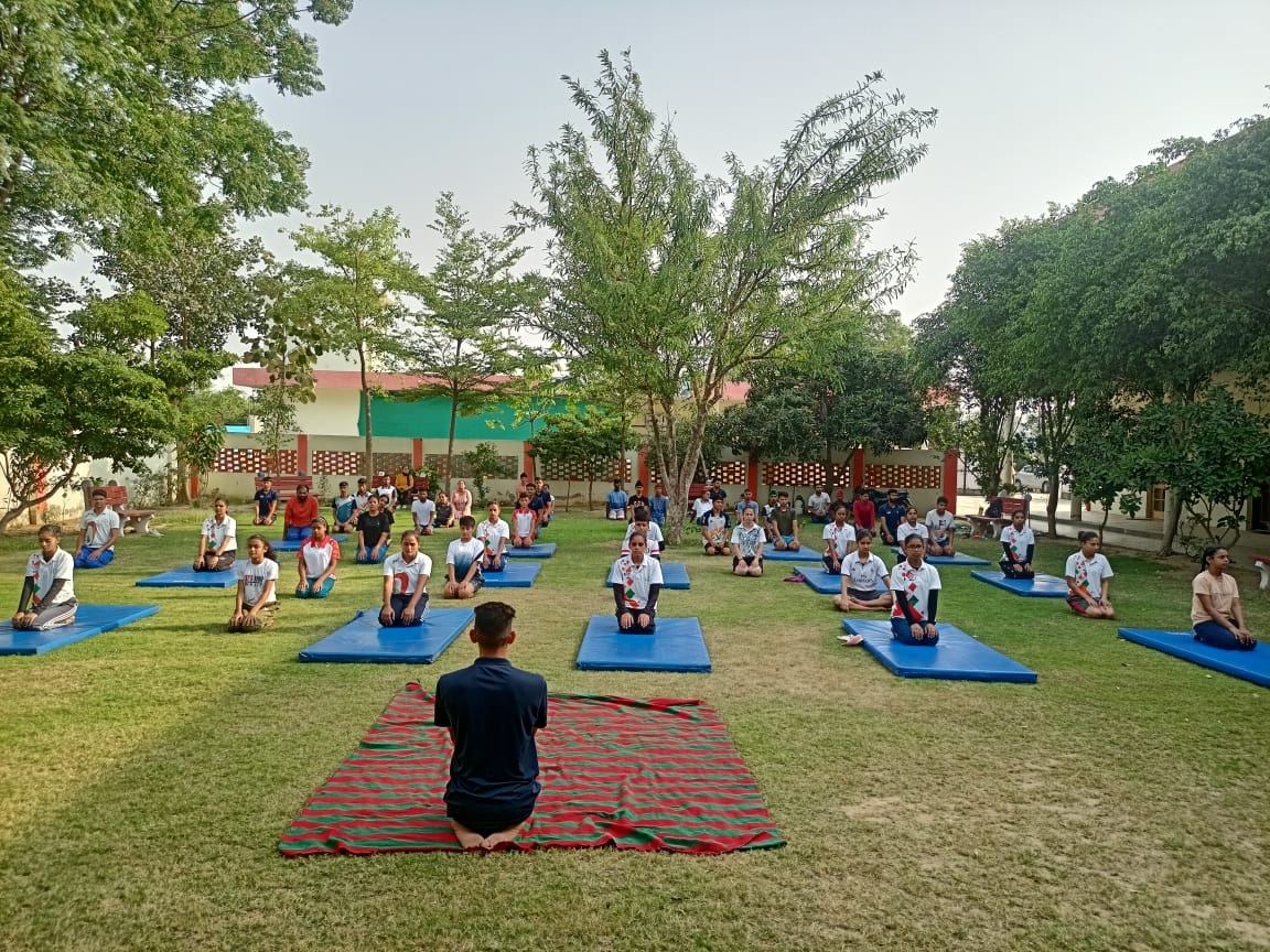SAI_Chandigarh's tweet photo. Celebrating First Day Yoga in STC Mastuana Sahib (Pb) on 14th May, 2022
#NewIndiaFitIndia #FitIndiaMovement #IDY2022 https://t.co/uTdBO4CJRC