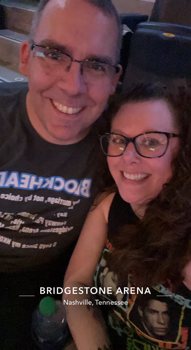 DoofusDavis's tweet photo. Fun night at Bridgestone Arena #MixtapeTour2022 #NKOTB #Nashville https://t.co/Y6BIDWR7rV