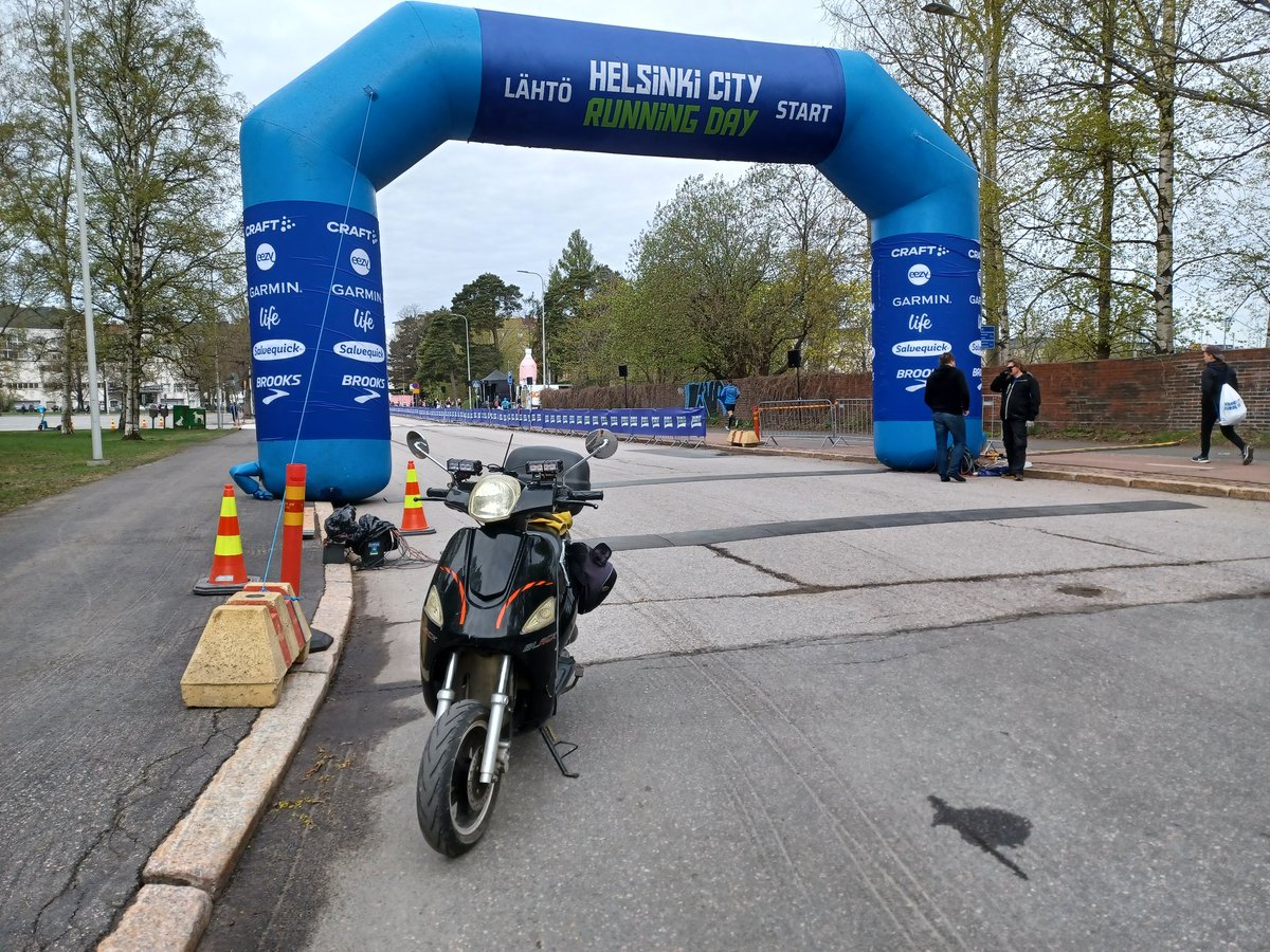 antti_sjoblom's tweet photo. Ea-scooter valmiina.  #RRMT #ENSIHOITO #SOLIFER #HCRD https://t.co/Xhk44sDyzH