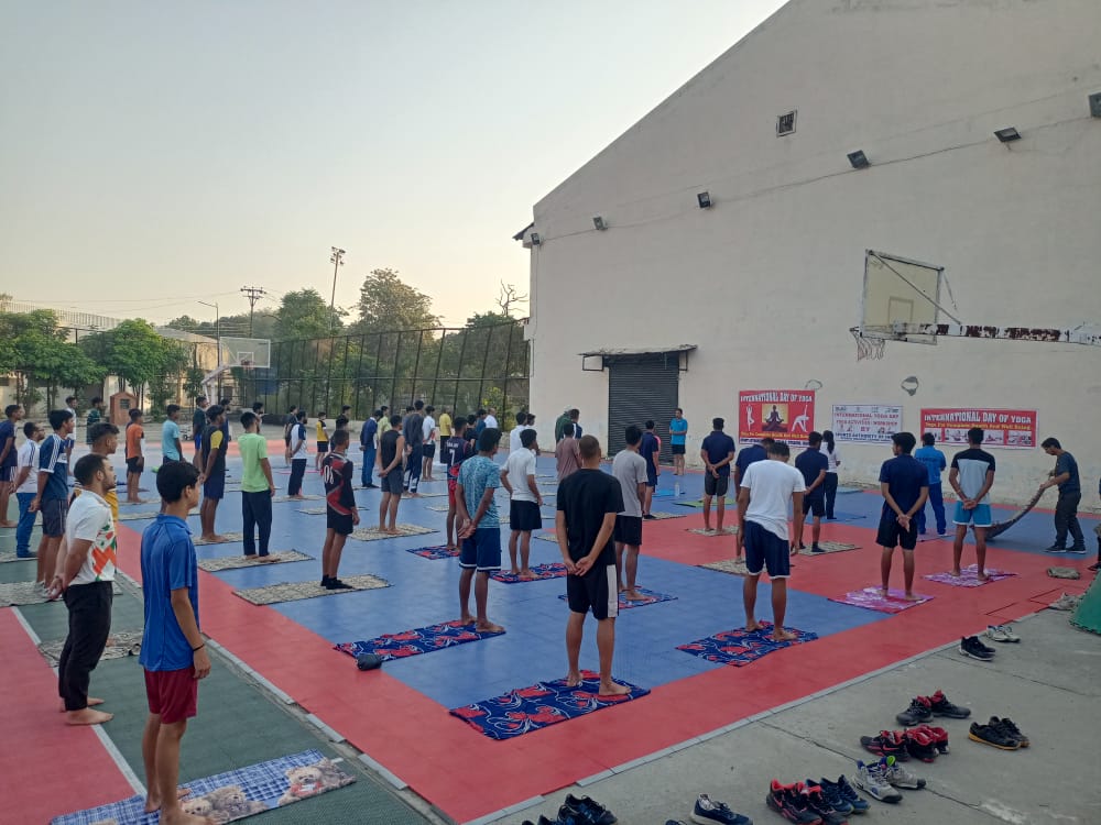 SAI_Chandigarh's tweet photo. Celebrating First Day Yoga in STC Jammu (J&amp;K) on 14th May, 2022
#NewIndiaFitIndia #FitIndiaMovement #IDY2022 https://t.co/4w9IAdEx7N