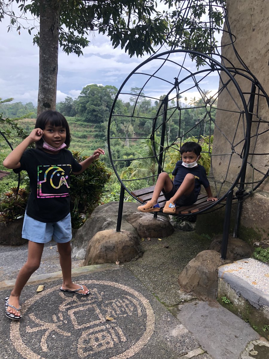 Parenting : Days were long while years were short