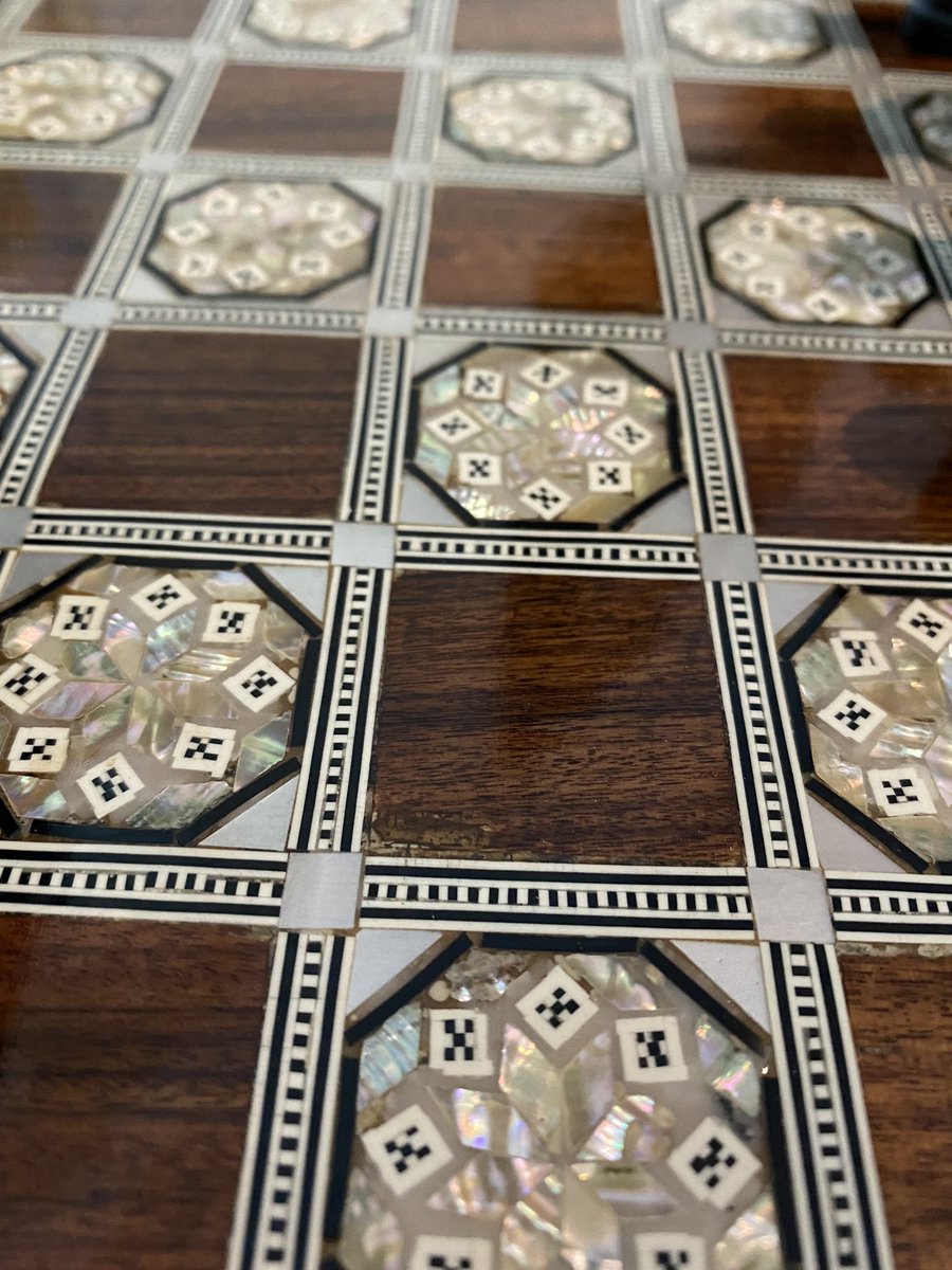 AntiquesbyNick's tweet photo. Anyone for Chess? Vintage Egyptian hand made Mother of Pearl and Bone Chess Set. In original Case #antiques #vintage https://t.co/AymHBgalE2