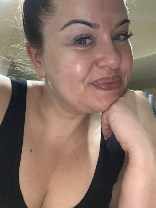 Just a little selfie https://t.co/o754YsNy6b<a href="/tag/newprofilepic"class="tags"><span>#newprofilepic</span></a>