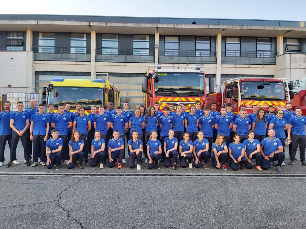 sdis31officiel's tweet image. La délégation du @sdis31officiel  vient de prendre le départ pour les épreuves régionales du parcours sportif des sapeurs-#pompiers #PSSP qui ont lieu cette année à Cahors.