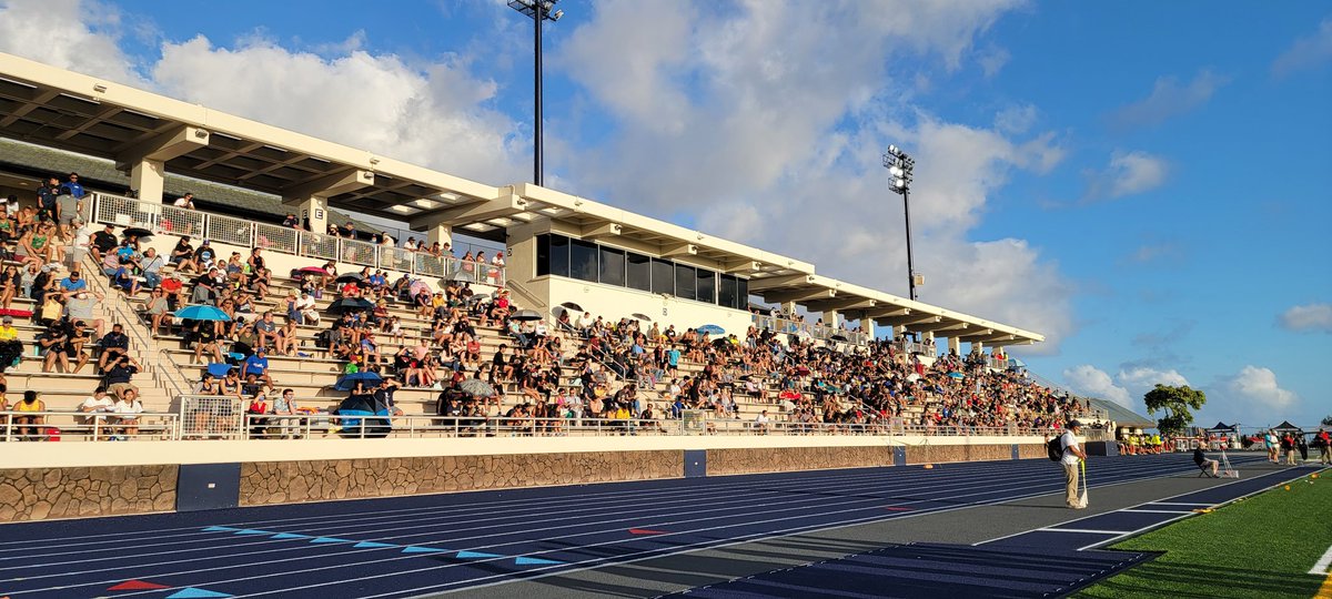 chrischunmode's tweet photo. @HHSAAsports @islandmovers A lot of people did! https://t.co/BZOY7WMLbt