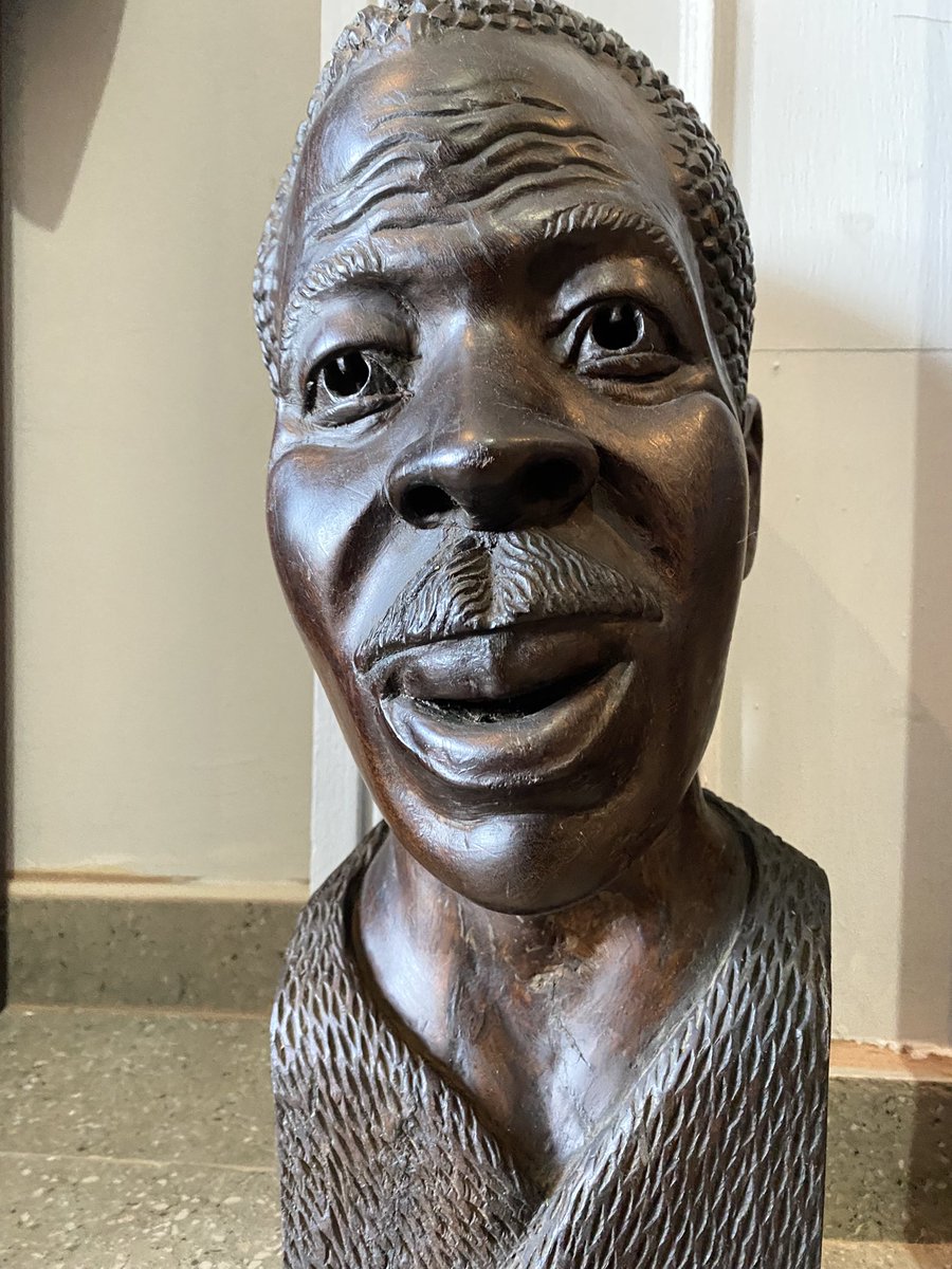 AntiquesbyNick's tweet photo. Hand Sculptured by #SouthAfrican artist M. Ndudza - 1981. #africanart #Collectibles https://t.co/1DjtEzUSQe