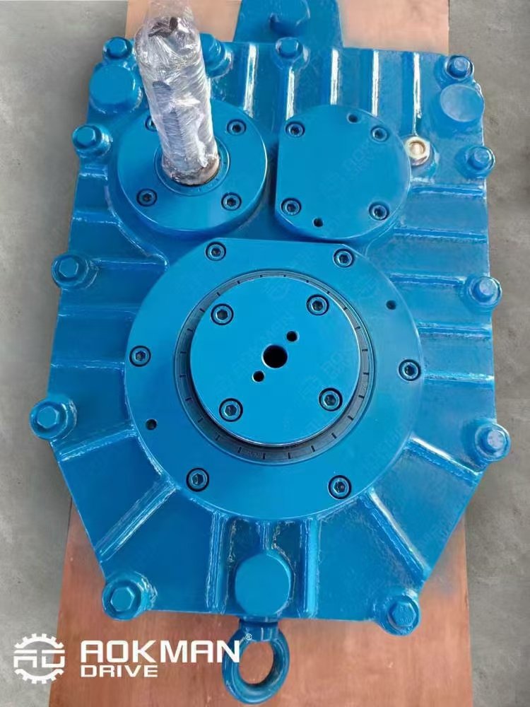 yp123066's tweet image. #AOKMAN
 ZJY Series Shaft Mounted Gearbox,
Ratio: 10~25
Output shaft bore: 45/55/60/70/85/100/120mm
#drivesolution #stonecrushing #quarry #aggregateconveyor 
#drivepulley