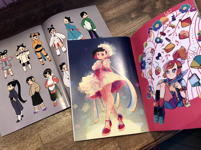 グラフィックさん()から貰ってたポイントで一冊イラストまとめ本作った〜基本的にオリジナルイラストだけど気に入ってるファンアートも少し入れたよ。予備までいただいてしまってありがとうございます 