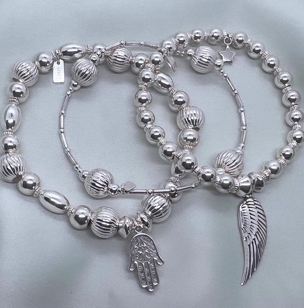 Juwellery1's tweet photo. ✨ Commissioned stacks is something we take pride in!

Mini Stack *£200*

#collectivejewellery #highend #bespokeservice #sterlingsilver #exclusive 

💌DM to arrange a service especially for you💌 https://t.co/x1aS5ptqSs