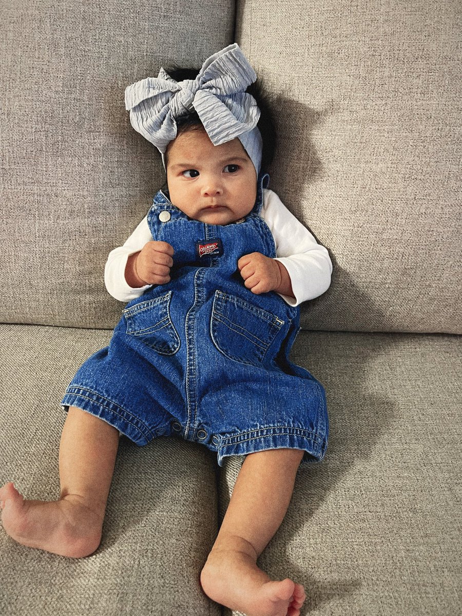 WhitneyMarlene's tweet photo. My lil Bebe is growing so fast 🥺❤️ https://t.co/RmKUdVtkmy