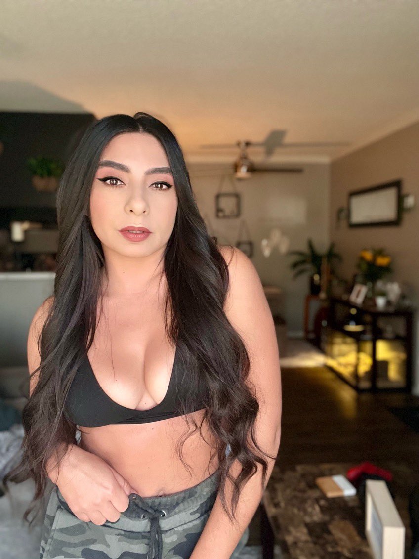 Summer living rent free in my brain like… #estilazo #summer #OF #PuertoRico #Instagram #TikTok