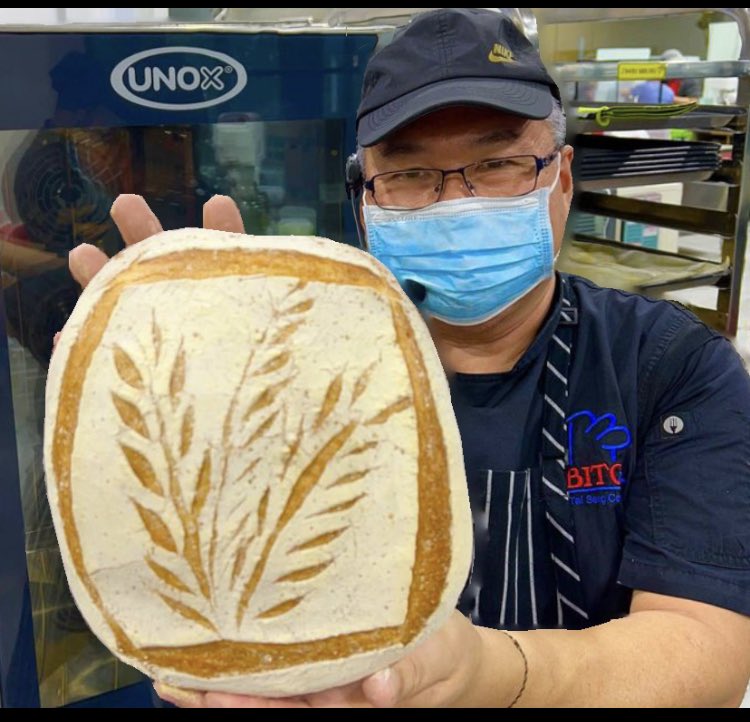 bitc_singapore's tweet photo. Baking Industry Training College (UEN: 201020944E). Call 69080955 or WhatsApp 96475136 / 96442589 or email your enquiries to bakingskills@bitc.edu.sg.  Master the Art of Making Bread and Sourdough Bread with Chef Instructor Bernard Chua, formerly Principal Trainer, Cerealtech Sch https://t.co/Rpi7I0rTvl