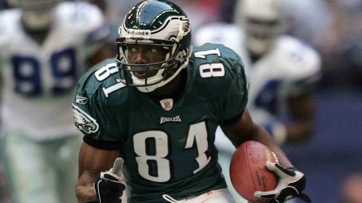 DeenoDerrell tweet picture