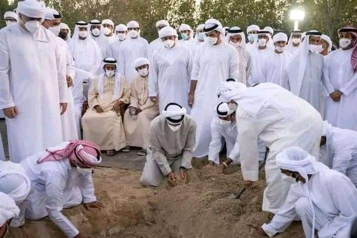 PLiooni's tweet photo. UAE president rest in peace https://t.co/w4fWCDEsCi