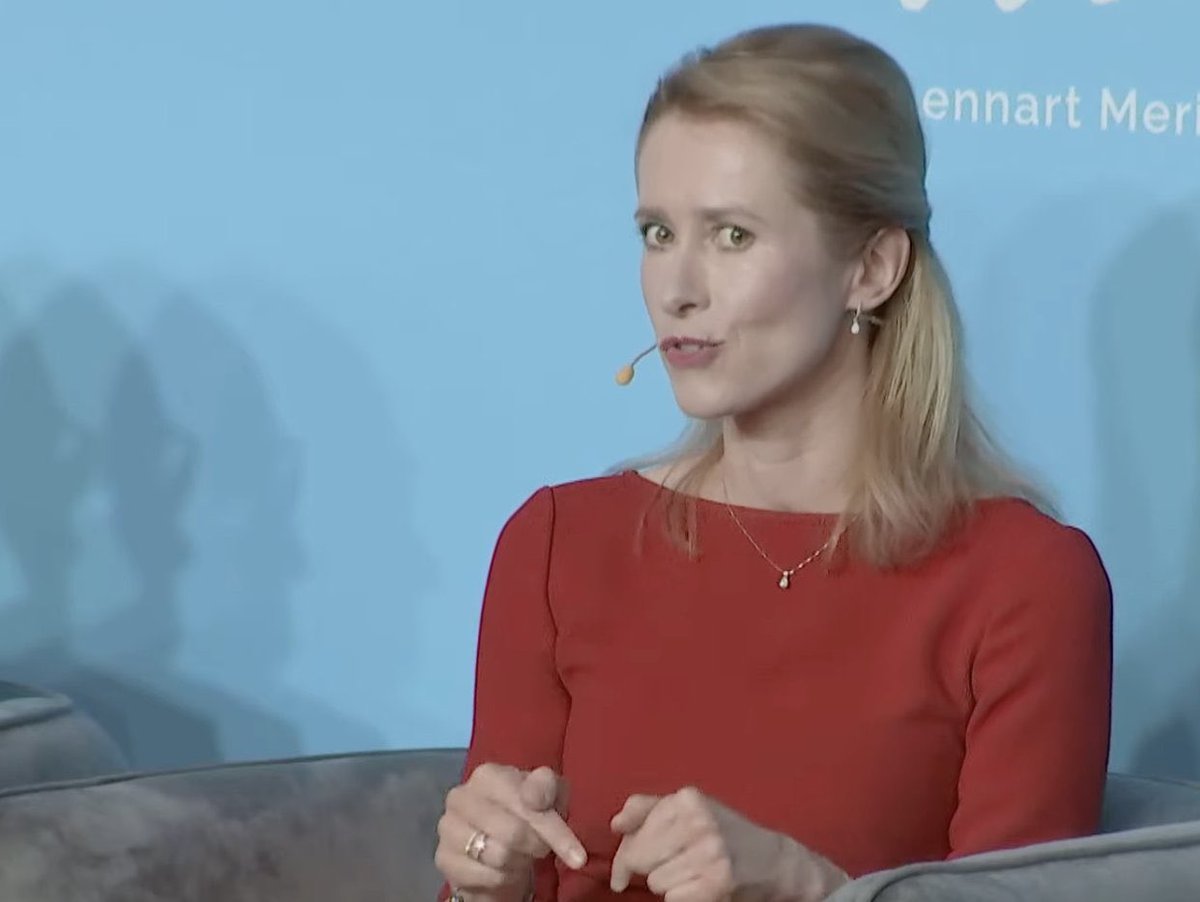 Biz_Ukraine_Mag's tweet photo. "If you really want Putin to get the message that he’s isolated, don’t call him.”

Estonian PM Kaja Kallas criticises European leaders like Macron and Scholz for endlessly reaching out to Putin https://t.co/MVa02utoAa