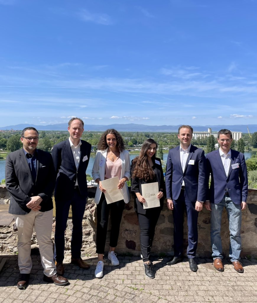 Hannah_Billig_'s tweet photo. Congratulations to @ElenaRepges from @UniklinikBonn and Shaza El-Nemr from @Cardio_LMU on winning prizes for their presentations at the #AG19WinterSchool 🏆🌟
#welldeserved 

@DGK_org @AG4_DGK @YoungDgk 
@antithrombotic @TogeislerMD https://t.co/QwD2tZb2qk