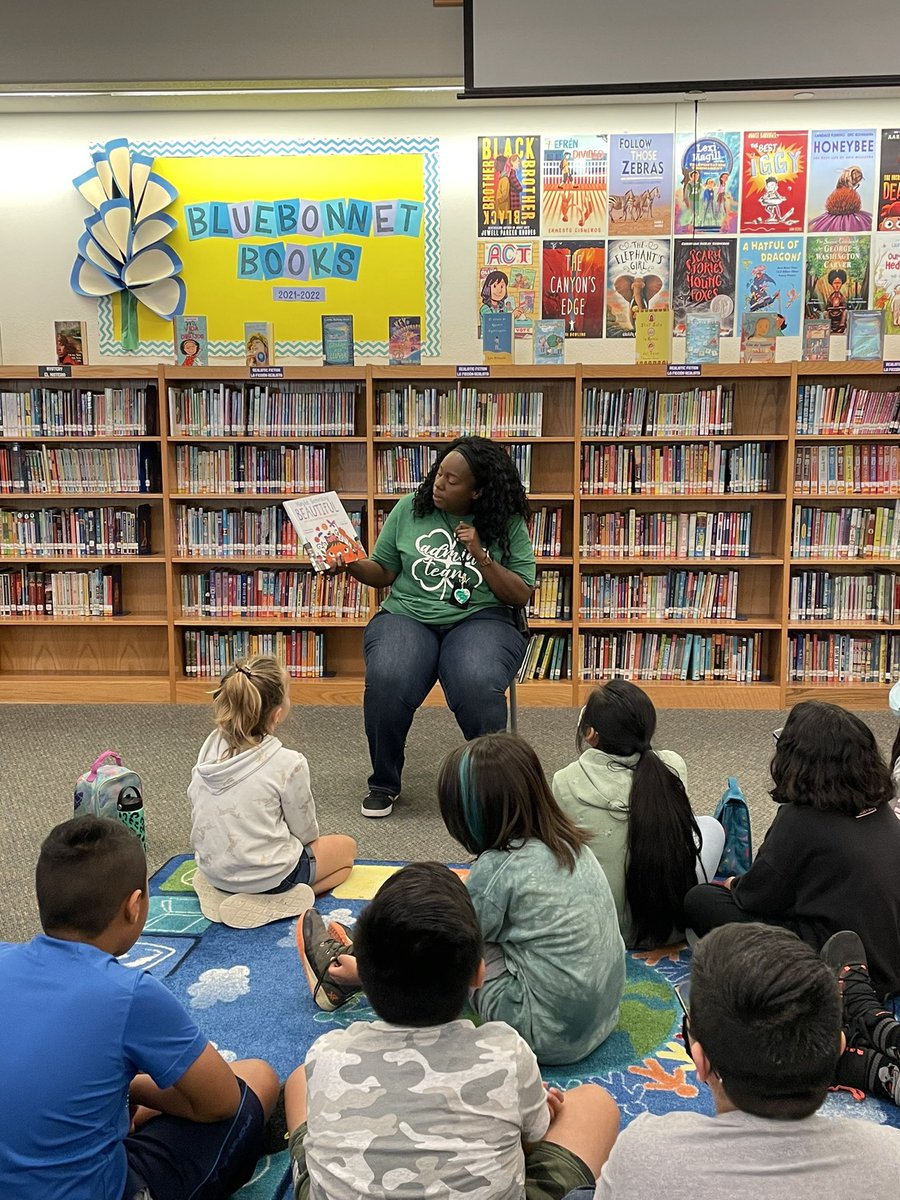 Callison Elementary Library tweet media