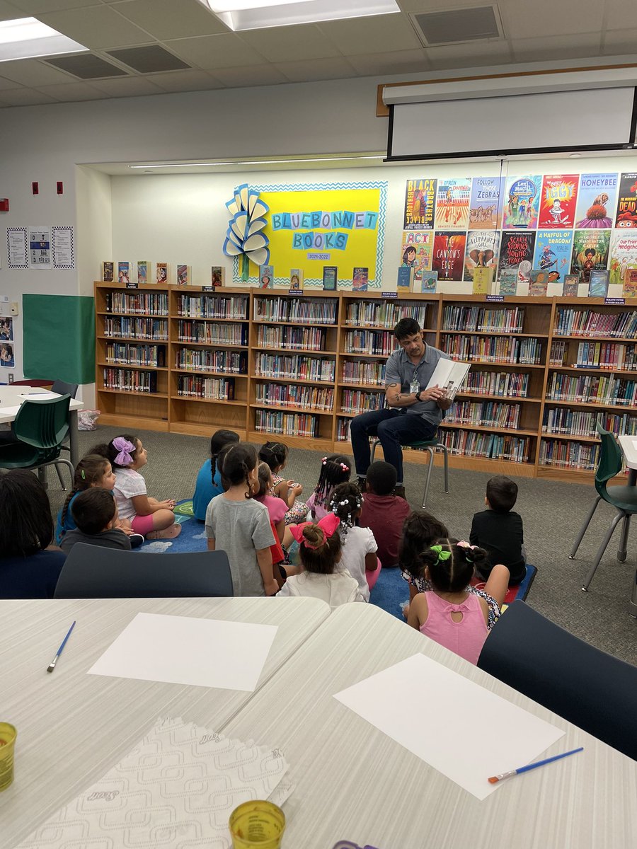 Callison Elementary Library tweet media