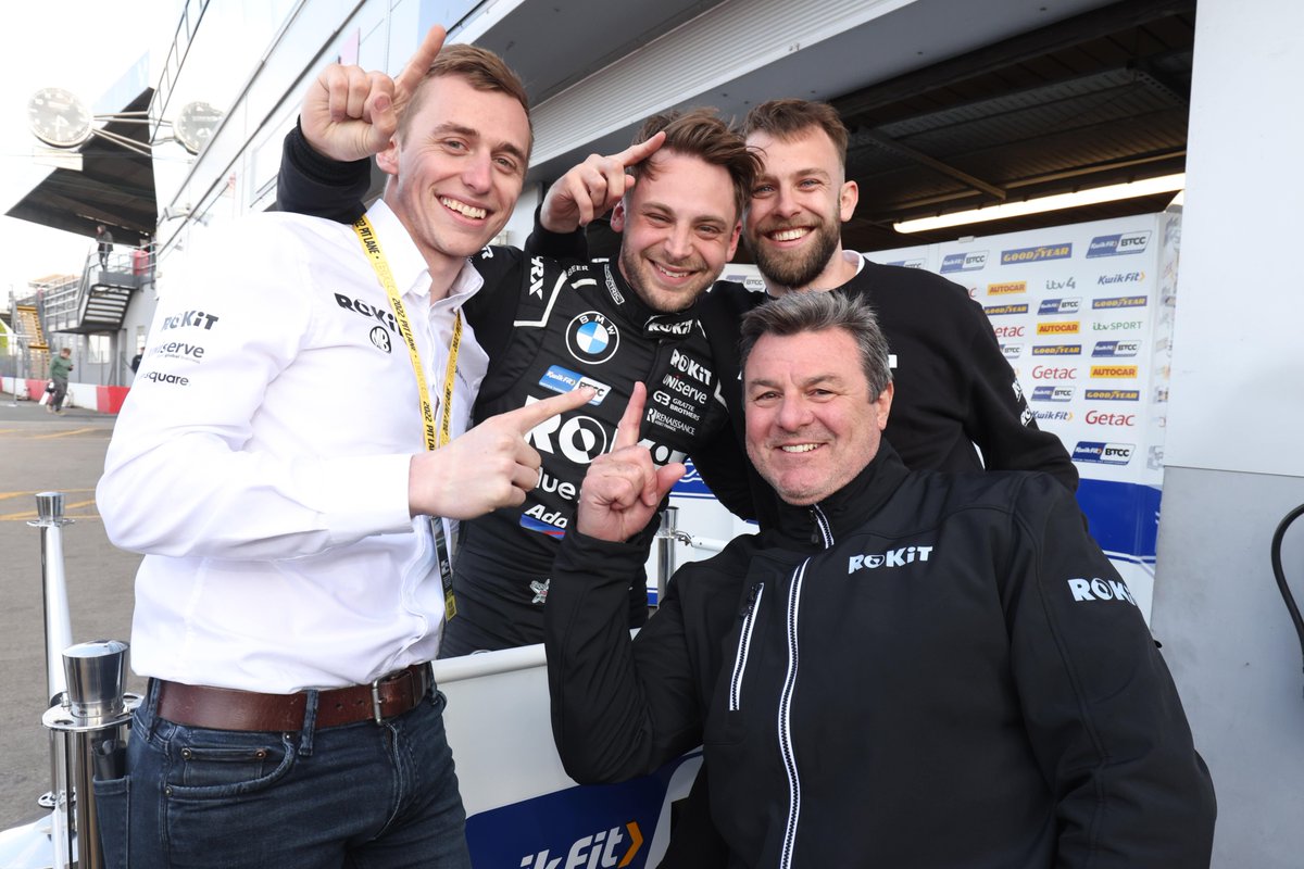 uniservegroup's tweet photo. Good luck to @JakeHillDriver and the @MBMotorsport_ Team looking to carry their winning momentum to @Brands_Hatch this weekend. ☝️

#uniserve #supplychainlogistics #logistics #warehousing #jakehill #indycar #rokitmbmotorsport #btcc #westsurreyracing #sponsor https://t.co/HaMWNs1z8S