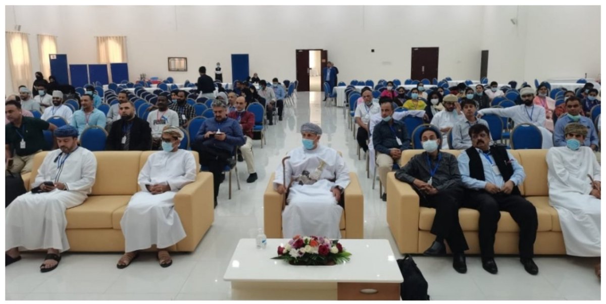 DGHS_Dakhiliyah's tweet photo. مشاركة د. فادي بن حمد السليمي -استشاري العناية المركزة بـ #مستشفى_نزوى- بمحاضرة علمية بعنوان "تقييم استجابة المرضى ذوي الحالات الحرجة للسوائل"، وذلك في أعمال المؤتمر الوطني للعناية المركزة الذي ينظمه قسم التخدير والعناية المركزة بـ #مستشفى_إبراء، ويقام بمركز إبراء الثقافي. https://t.co/3CJ0tnGyrP