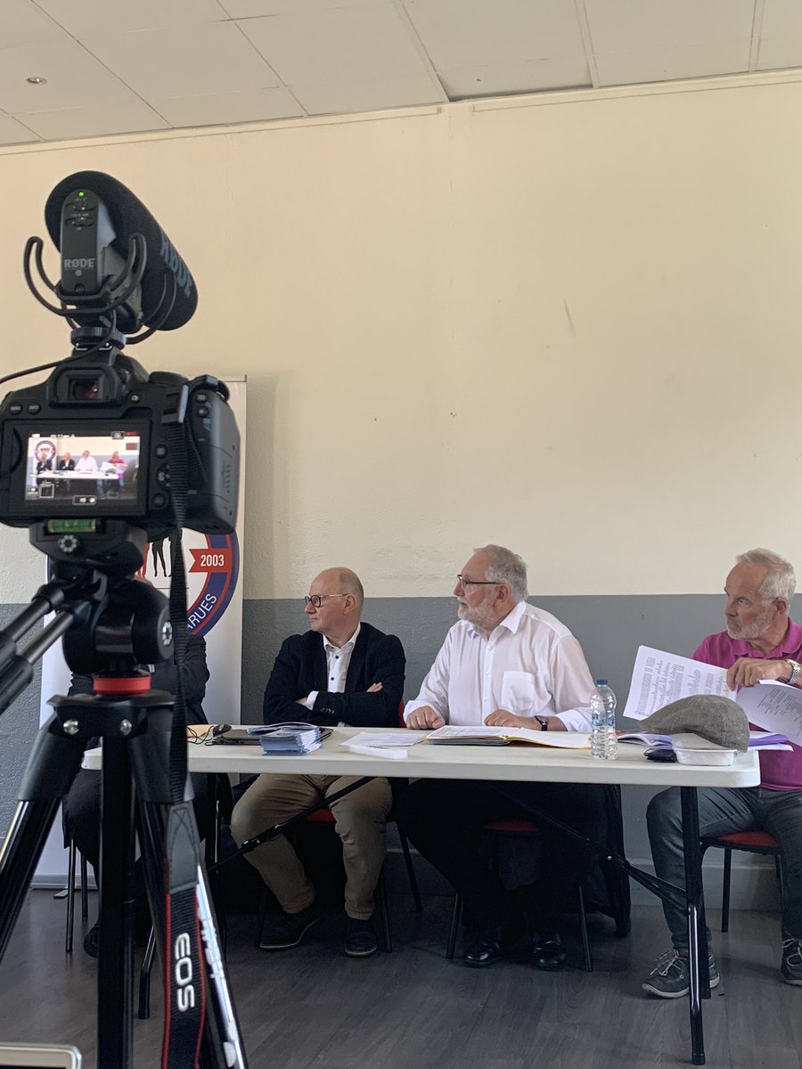 arpd_fr's tweet photo. Début de la réunion régionale AURA, une trentaine d’enquêteurs, membres associés et familles de disparus sont présents pour discuter des avancés, des formations et des mises en places dans l’association. Restez connectés !  #arpd https://t.co/prXJL0a8HZ