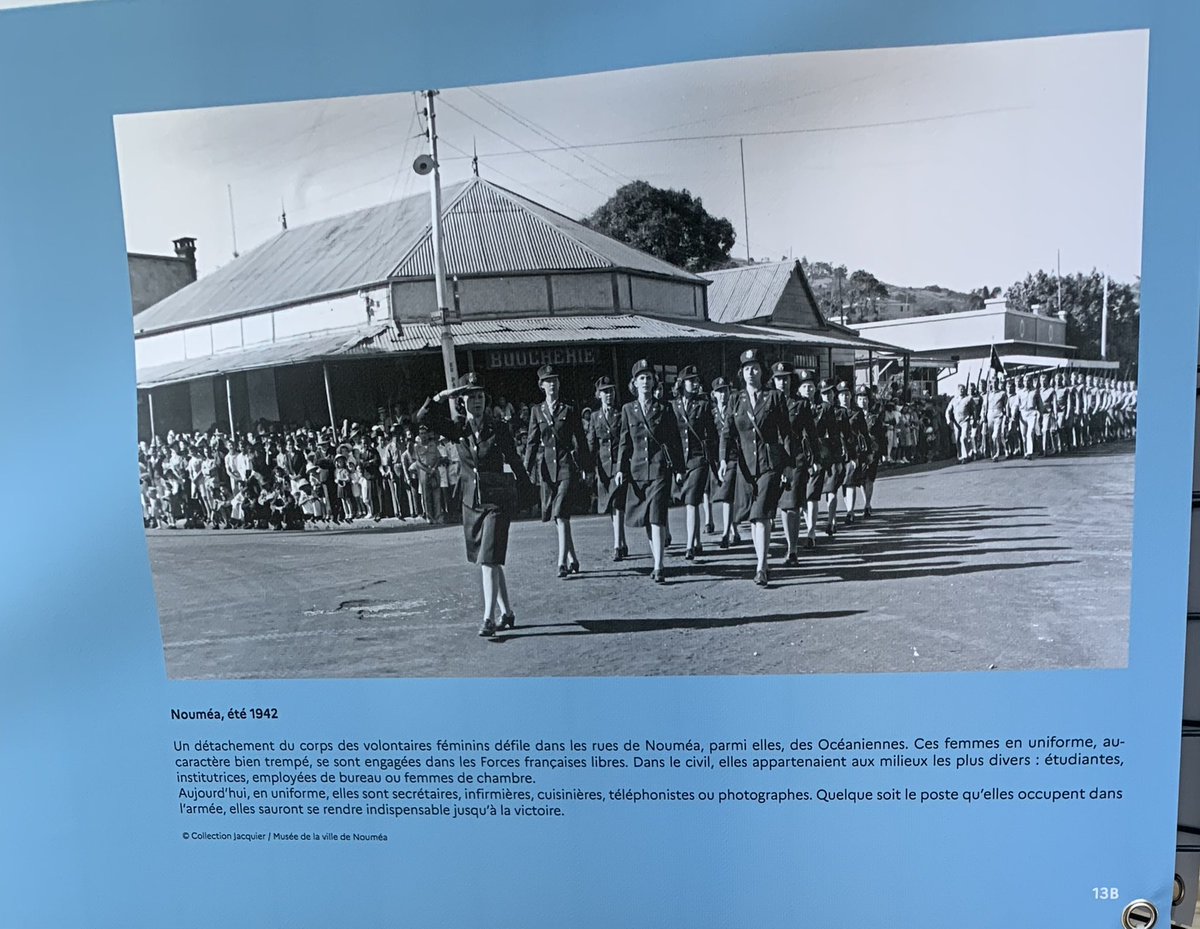En cette semaine des mémoires,  « Ces héros venus d’Outre-mer, 1939-1945 »
Exposition très intéressante, présentée au @lesoutremer qui fait escale à Colombes. Elle honore la mémoire des combattants ultramarins engagés dans les Forces françaises libres et la Résistance.