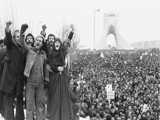 Amuprice's tweet photo. شبا که خوابم نمیبره گوسفندارو میشمارم
گوسفندا: https://t.co/4DwESuzzPH