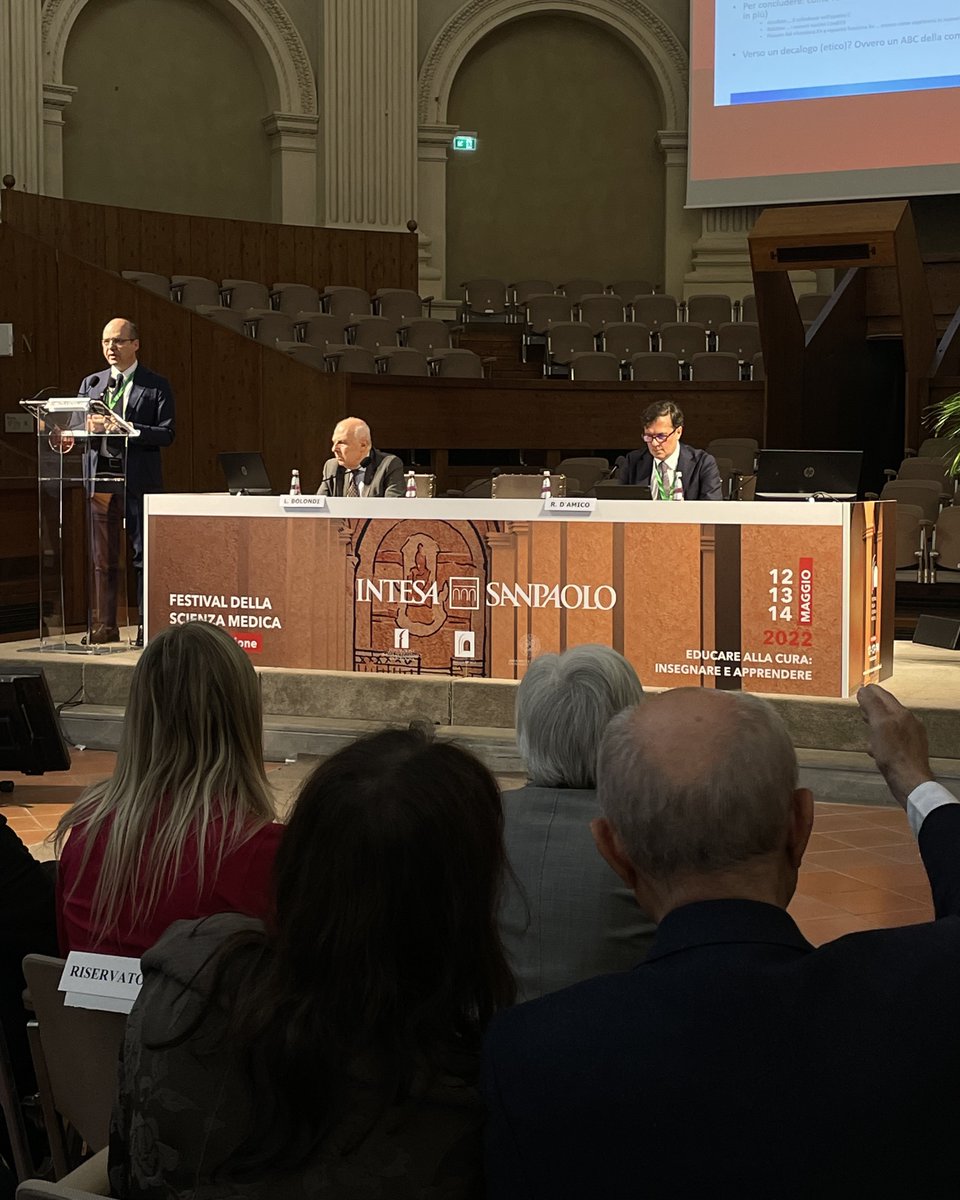 FScienzaMedica's tweet photo. Nella pratica clinica la valutazione corretta del rapporto tra rischi-benefici di un trattamento è uno dei compiti più difficili. Come orientarsi?
Ne discutiamo con Nicola Magrini, Direttore Generale @Aifa_ufficiale, Camilla Alderighi, Paola Mosconi e Paolo Vineis.
#FSM2022 https://t.co/TRYsnluDlG