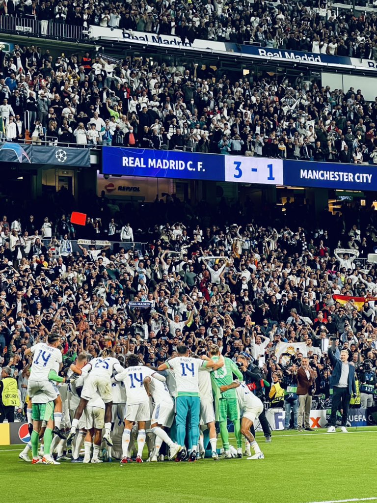 "Quand ils pensent que le Real est mort, il sort de sa tombe. Qu’ils disent encore que c’est de la chance, ils n’auront qu’à faire la queue pour souffrir."