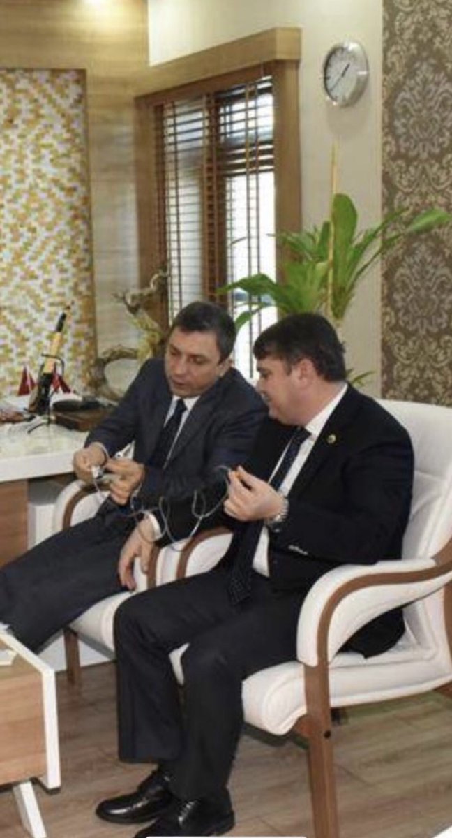 Batman OSB yönetim kurulunda beraber çalışırken şehrin ekonomik kalkınması için çabasına yakinen tanık olduğum eski valimiz Sayın Hulusi Şahin'e yeni görev yerinde başarılar dilerim.
<a href="/batmanvaliligi/">Batman Valiliği</a>
<a href="/TCMalatyaV/">TC Malatya Valiliği</a> <a href="/asriadgm/">ASRİAD</a>