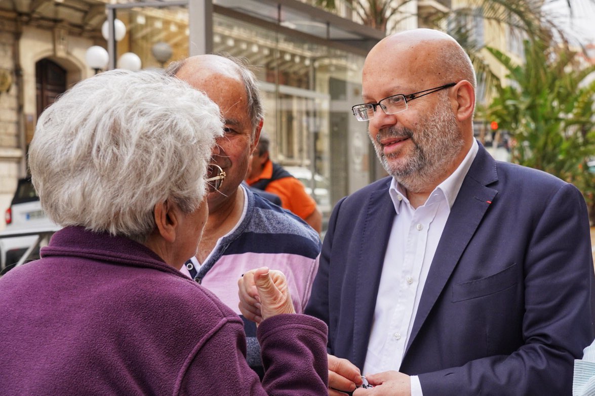 p_pradal's tweet photo. Convivialité et bonne humeur ce matin avec tous nos amis de la permanence #NiceEnsemble autour d’un café ☕️

Merci à tous pour votre mobilisation.

Avec @marinebrenier et @MonettiGraig, nous gagnerons et nous gagnerons ensemble, avec vous et grâce à vous ! https://t.co/NtRqZddXfl