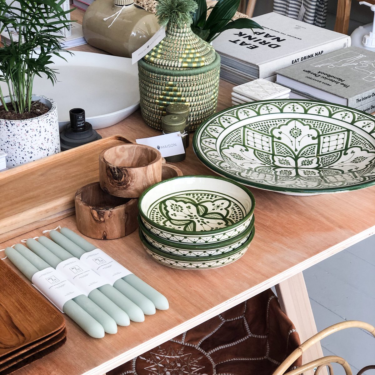 Let’s take a moment to appreciate the colour green 💚

Did you know that the colour green signifies nature, life, youth, safety and hope?

Head to beldimaisoninteriors.com to shop our Moroccan ceramics and other complimenting pieces
#MoroccanCeramics #MoroccanPottery #BeldiMaison