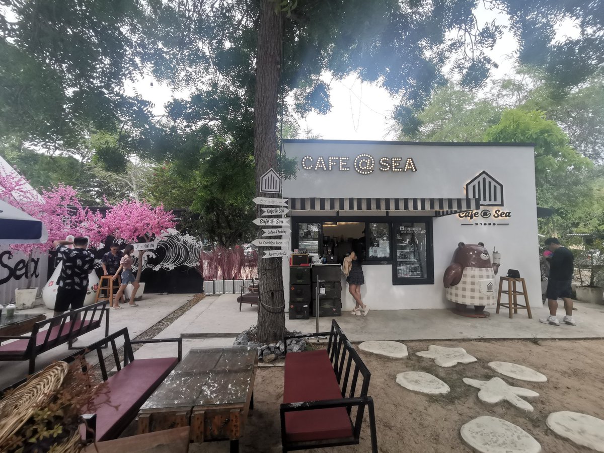 NAVIGREAT2008's tweet photo. Hello everyone. Today I would like to introduce a cute coffee shop by the sea, Sor Sattahip beach "Cafe At Sea". Just you take a photo + check in and #legendsofasians get it LofA Stickers. Urgent. Limited quantity. Declare the Asian in you. Yeah.!!!
#nft #Cafeatsea #anime https://t.co/eHvnKIRIqi