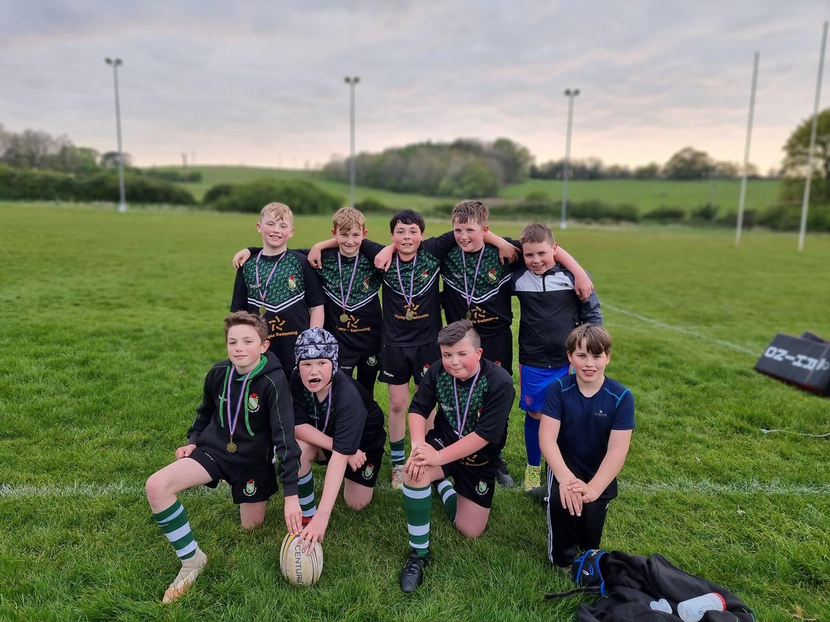ClwbRygbiBangor (@crbangor) on Twitter photo Have a child that is starting secondary school in September who wants to make more friends and play rugby? If the answer is yes then join us at Friars School Bangor, 6pm every Tuesday. <a href="/CaeTop/">pat hughes👍🤖⚽✨</a> <a href="/YsgolLlandygai/">Ysgol Llandygai</a> <a href="/ysgolygarnedd/">Ysgol Y Garnedd</a> @Ysgolfaenol <a href="/northwaleslive/">North Wales Live</a> <a href="/BangorWalesNews/">The Bangor Aye</a> Have a child that is starting secondary school in September who wants to make more friends and play rugby? If the answer is yes then join us at Friars School Bangor, 6pm every Tuesday. <a href="/CaeTop/">pat hughes👍🤖⚽✨</a> <a href="/YsgolLlandygai/">Ysgol Llandygai</a> <a href="/ysgolygarnedd/">Ysgol Y Garnedd</a> @Ysgolfaenol <a href="/northwaleslive/">North Wales Live</a> <a href="/BangorWalesNews/">The Bangor Aye</a>