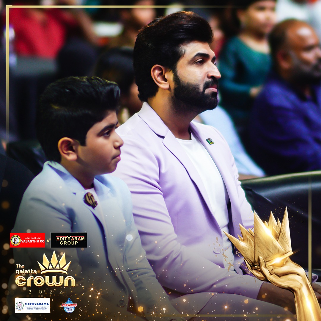 CinevasanthPro's tweet photo. Congratulations to the father-son duo @arunvijayno1 & #ArnavVijay on bagging "Best combo of the year" award for #OhMyDoG at #TechofesTAwards
Watch #OhMyDogOnPrime, now @PrimeVideoIN
@Suriya_offl #Jyotika @SarovShanmugam #VijayaKumar #VinayRai @rajsekarpandian
@AllIndiaAVfans https://t.co/IE5G0WqZZp