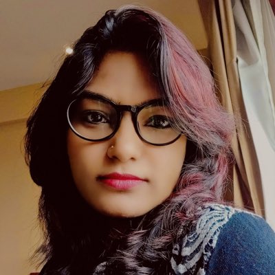 ahmakladki's tweet photo. Did some one just started #GlassesTwitter #chasmaTwitter trend?🧐
#NewProfilePic https://t.co/Z8nUXKH9LF