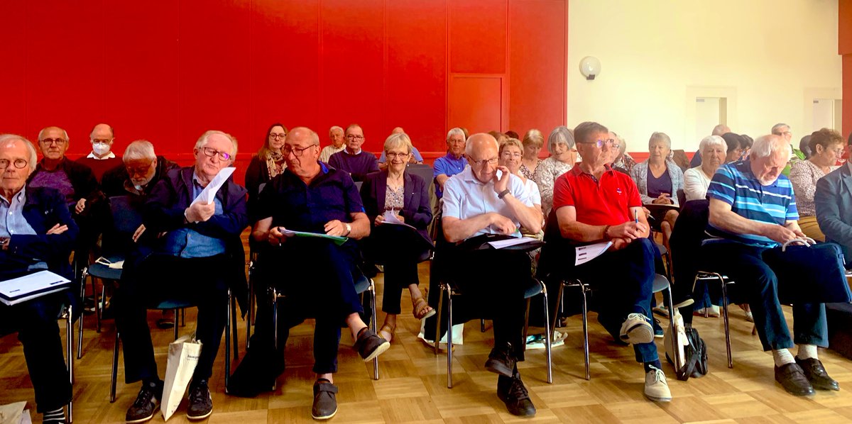 leclercarno's tweet photo. Très heureux de participer à l’AG des DDEN des #DeuxSevres ce matin à #Ardin.  
Rythmes scolaires, effectifs, #educationprioritaire … autant de sujet sur lesquels nous avons échangé avec des délégués engagés pour l’épanouissement et le bien-être de nos élèves ! 🙏🏻🙏🏻 https://t.co/UadEoR1s54