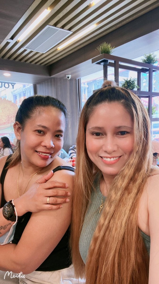 nylaalforque11's tweet photo. 𝑃𝑠𝑠𝑠𝑡！ 𝑚𝑎𝑚𝑖𝑚𝑖𝑠𝑠 𝑘𝑖𝑡𝑎🥺 https://t.co/fYJeE7jVxK