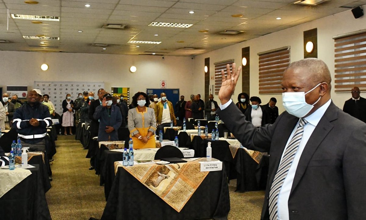 GovernmentZA's tweet photo. [Photos] Deputy President Mabuza in North West Province for engagement with Premier Bushy Maape and Military Veterans Associations.  #MVAs https://t.co/iF7DlqW0Fg