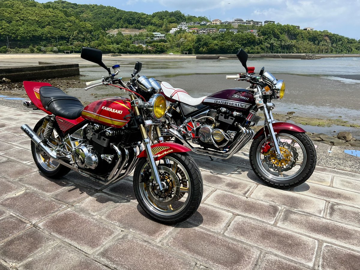 zephyr_0901's tweet photo. 久々天草まで🛵
ワルツとガニブレ交換してくれる人おらんかな…🤔
#ゼファー400 #ゼファーX #KAWASAKI https://t.co/Uj11GtjSvt