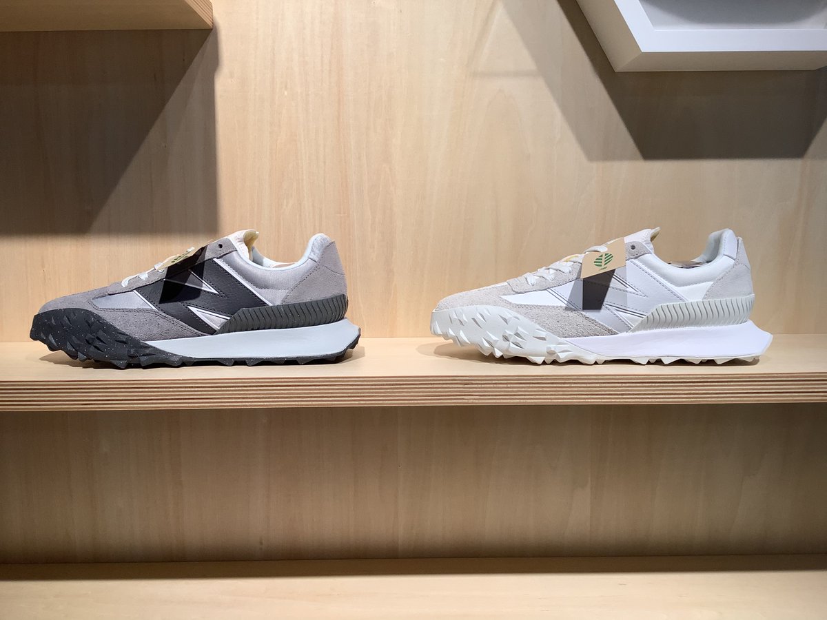 newbalanceOSAKA's tweet photo. < #NB新商品 >
「#UXC72」
COLOR:RA、RB
WIDTH/SIZE:D/22.5-29.0cm
PRICE:¥14,300(税込)
販売開始しました。
是非この機会に店頭でご覧ください。
※こちらの商品の取り置き・取り寄せ通販は不可とさせていただきます。
※限定商品の為お一人様1足までの購入制限とさせていただきます。 https://t.co/3o6dEjvPtC