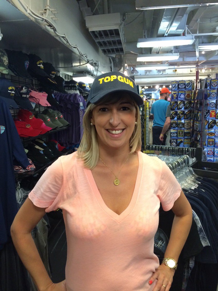 natycoppini's tweet photo. #TopGunDay https://t.co/o346pTfOUK