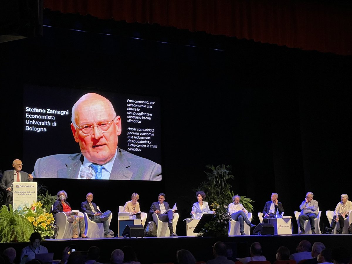 “Voi di @bancaetica siete una stella nella notte” #stefanozamagni #bancaetica22
#finanzaetica