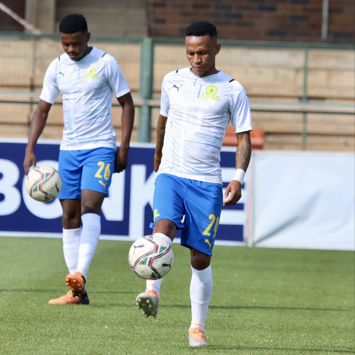 Masandawana's tweet photo. Adding the final touches to our preparations ahead of our #HeroesHomecoming! 🙌

#Sundowns #DStvPrem https://t.co/P0ifnp2kkR