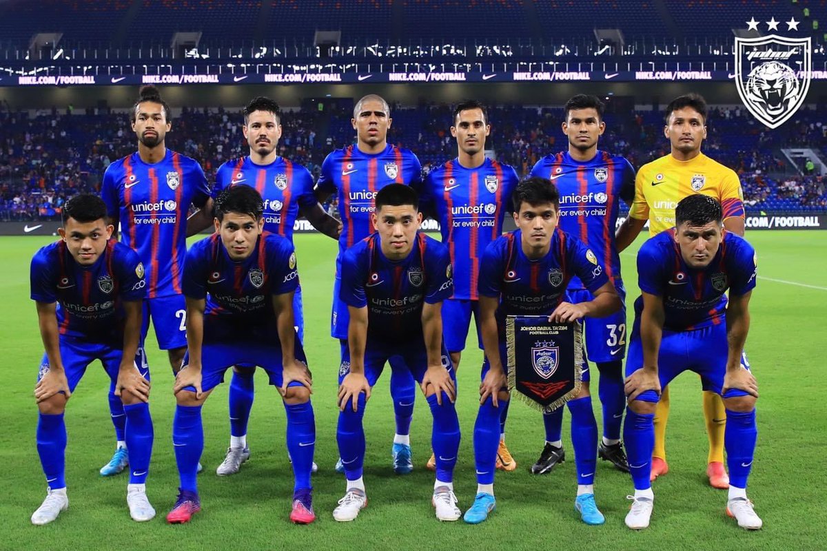 OfficialJohor's tweet photo. 2022 FA CUP
JOHOR DARUL TA'ZIM vs SARAWAK UNITED
More photos at https://t.co/oEpw1FJB0K
#JDTvSWU
#PialaFA2022
#LuaskanKuasamuJohor
#JDTforAll https://t.co/WdkaOnqFrg