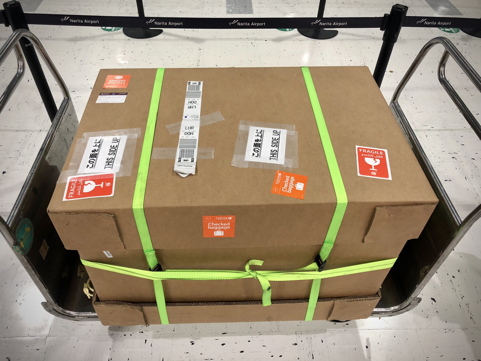 鯨井謙太郒 Kentaro Kujirai Pa Twitter 成田で無事にピックアップ 23時間の長旅 いよいよロンドンへ T Co Uptwvgoyds Twitter