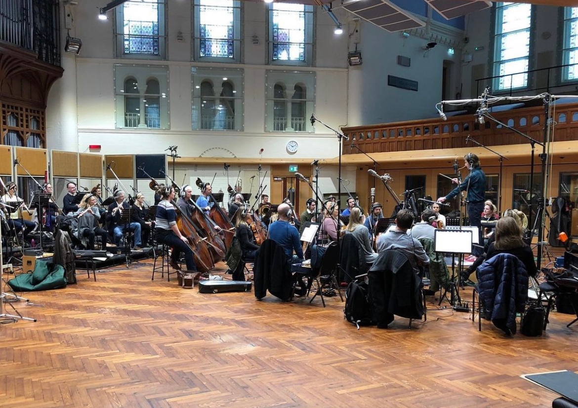The front to the back recording in North London. 

<a href="/edwardfarmer_/">Edward Farmer</a> on the podium.

#AIRstudios