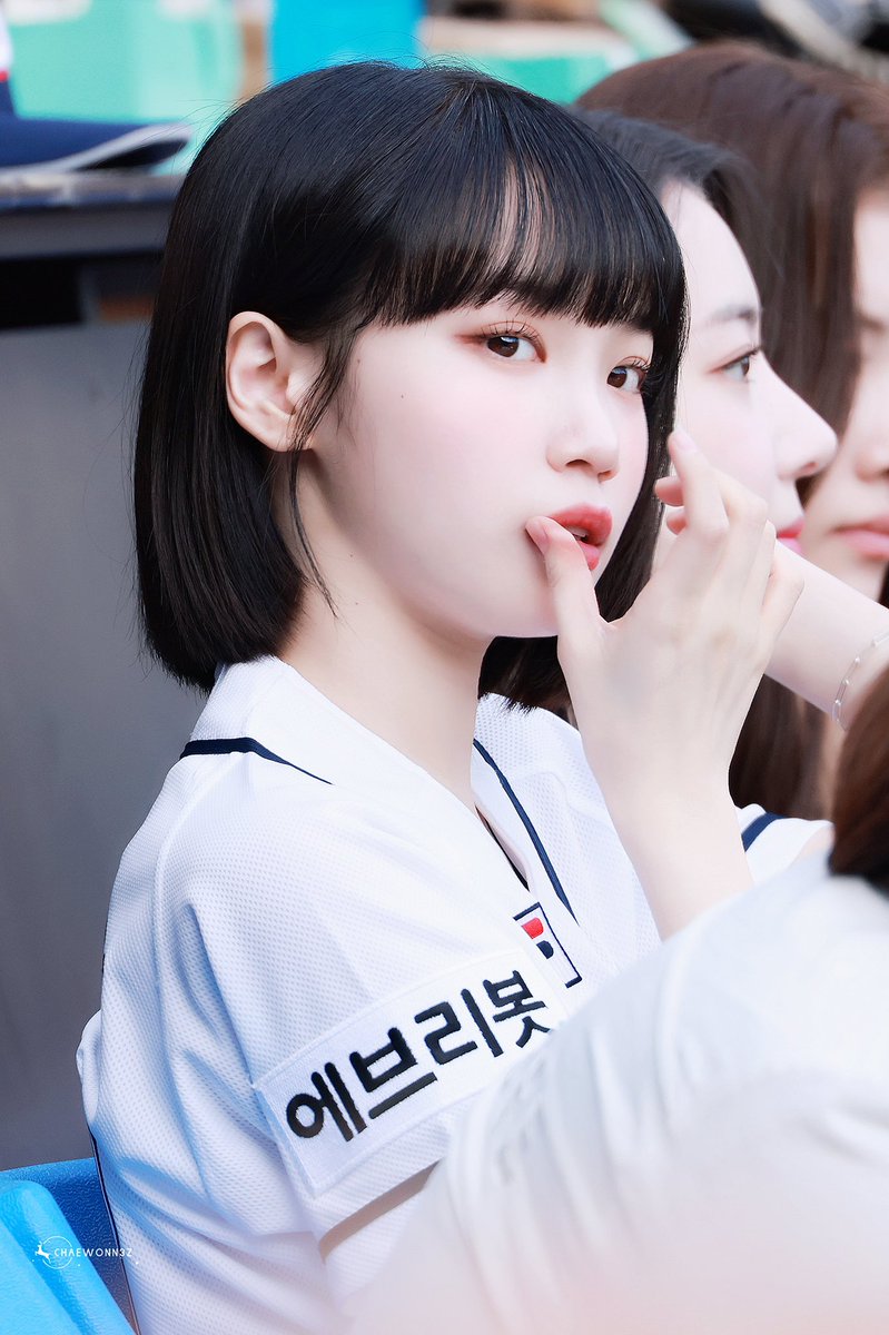 CHAEWONN3z tweet media