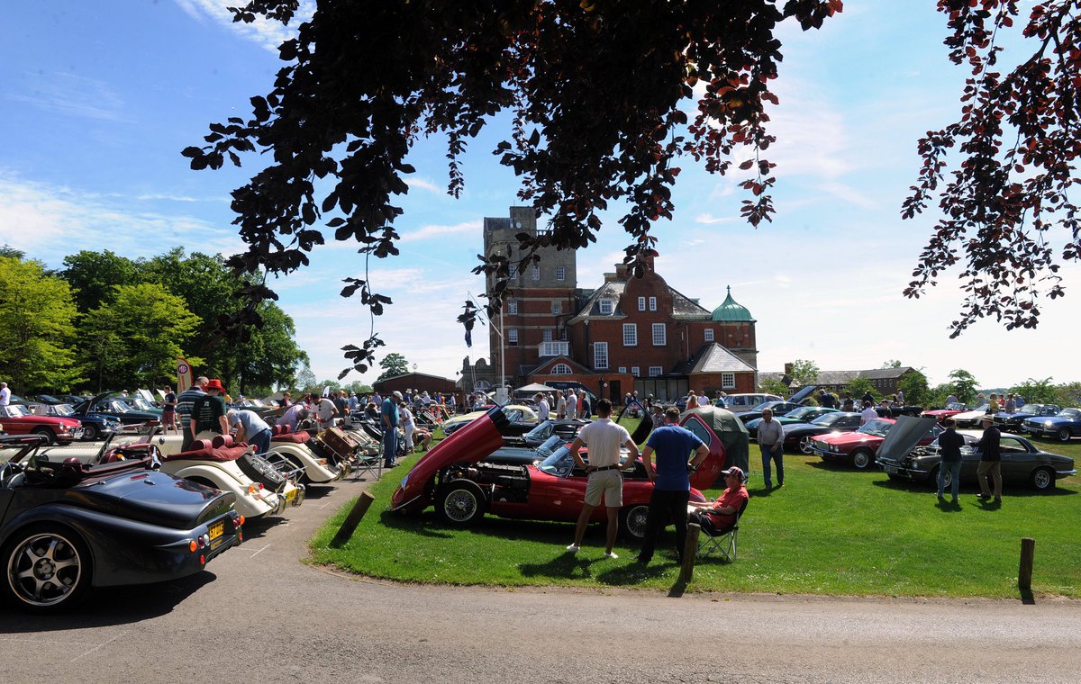 Pangbourne College Classic Car Show tweet media
